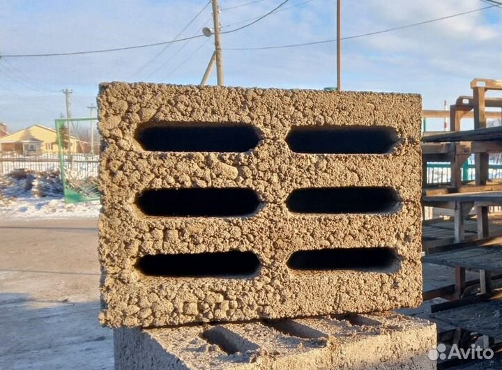 Керамзитобетонные блоки стеновые JHG656