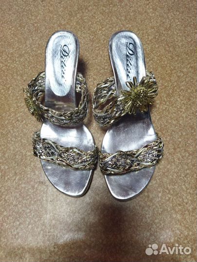 Туфли, босоножки