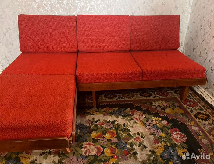 Винтажный диван -софа Чехословакия
