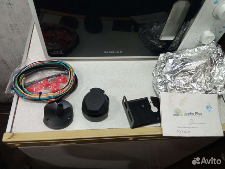 Разъём розетка тсу с проводами