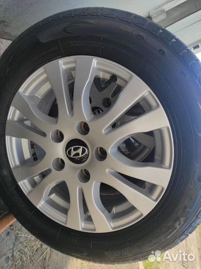 Продам литые диски с летней резиной