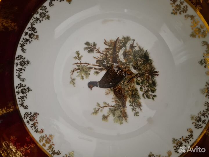 Салатник Охота красная, фарфор, Чехия, 22 см