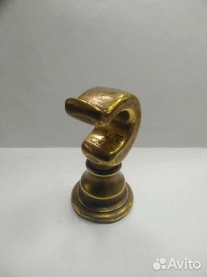 Крюк, подставка, держатель