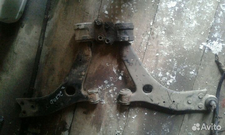 Рычаг передний Ford focus 2