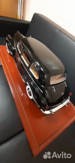 Модель зис 110