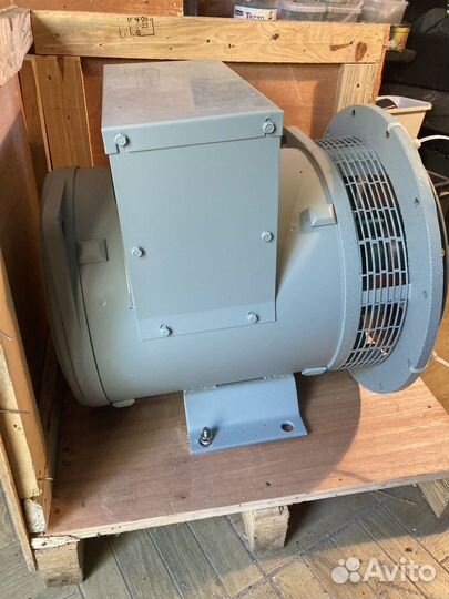 Генератор (альтернатор) 16 кВт, 380 В, трехфазный