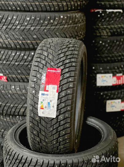 iLink Wintervorhut Stud II 275/40 R22 и 315/35 R22 75U