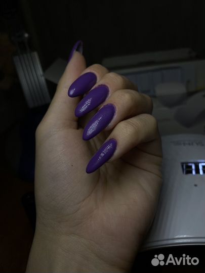 Модель на маникюр