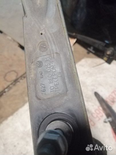 Комплект рейлингов на крышу Volkswagen Touran 1T