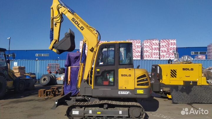 Гусеничный экскаватор SDLG (LGCE) E690F, 2023