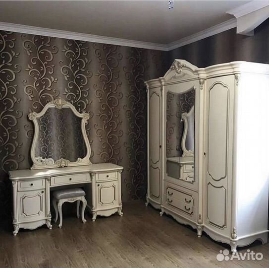 Спальный гарнитур Мона лиза