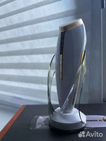 Прибор для ухода за кожей лица bork D688