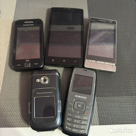 Телефоны на запчасти