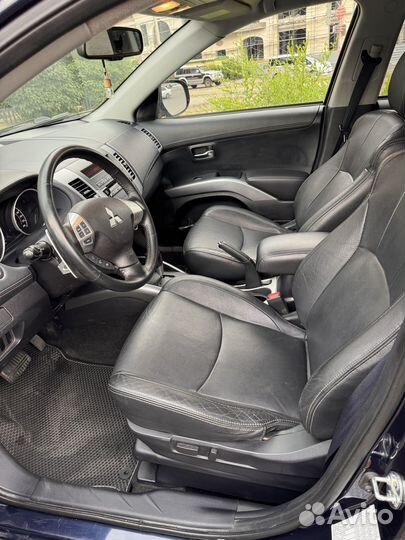 Mitsubishi Outlander 2.0 CVT, 2011, 146 000 км