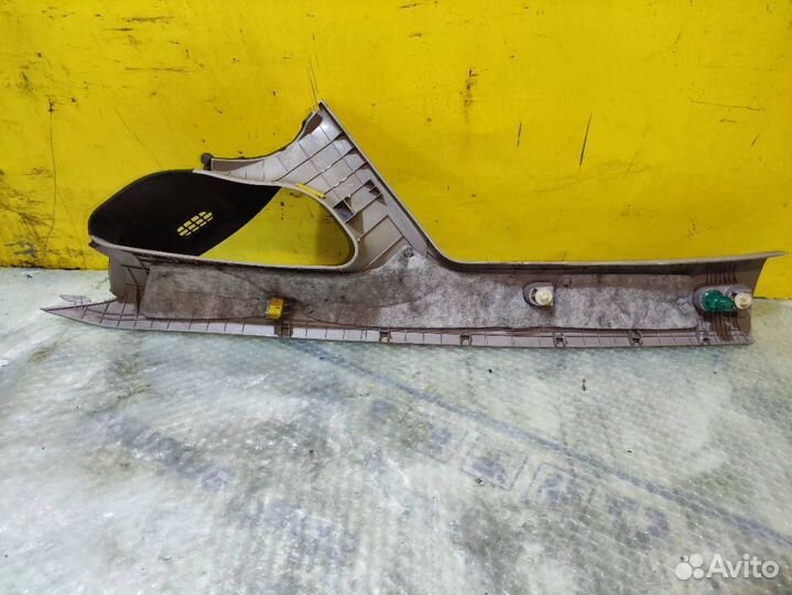 Обшивка стойки лобового стекла Kia Cerato 3 Yd