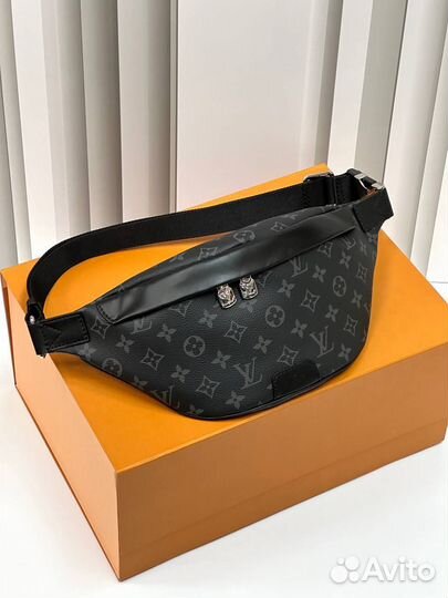 Сумка Louis Vuitton Discovery Monogram Eclipse