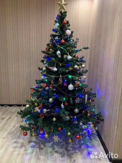 Елка искусственная