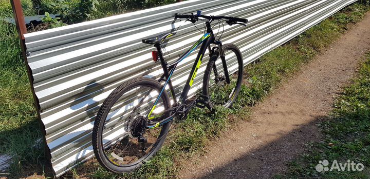 GT avalanche 9R expert 2018, рама L, 29