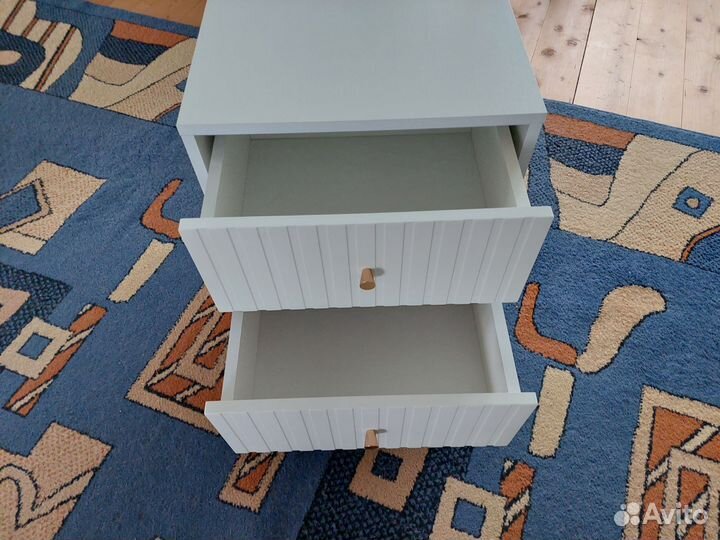 Тумба прикроватная белая новая