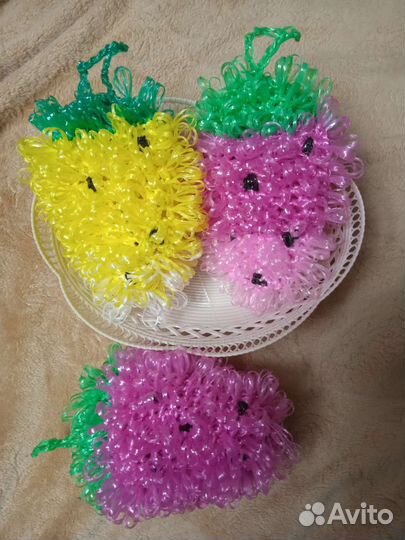 Мочалка-ягодка ручной работы