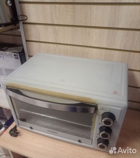 Электропечь (духовка/духовой шкаф) hyundai