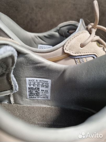 Кроссовки adidas Ozweego оригинал