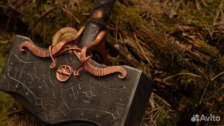 Молот Кратоса (Тора)