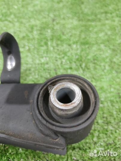 Рычаг задний продольный правый Subaru Tribeca WX