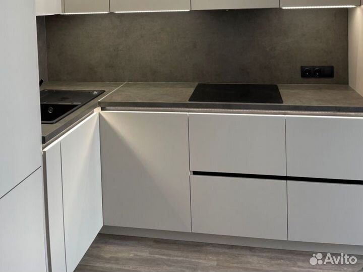 Столешница для кухни из камня Staron Sanded 170х60