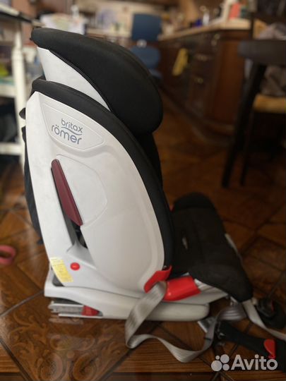 Автокресло britax romer trifix 2 i size