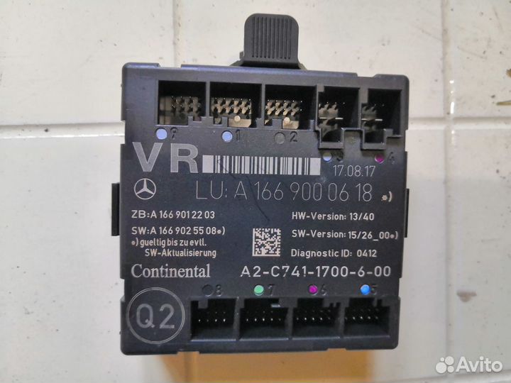 Блок комфорта двери п.п. п.л. Mercedes Benz GLA