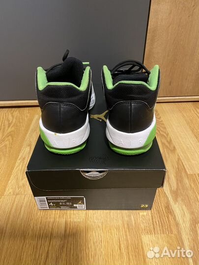 Детские кроссовки Jordan MAX aura 3 US 4Y