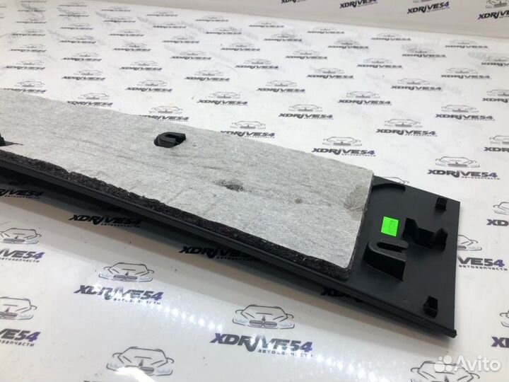 Обшивка двери багажника Bmw X5 F15 N57D30A 2015