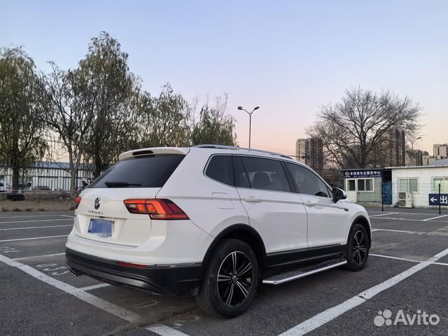 Volkswagen Tiguan 2.0 AMT, 2020, 55 000 км