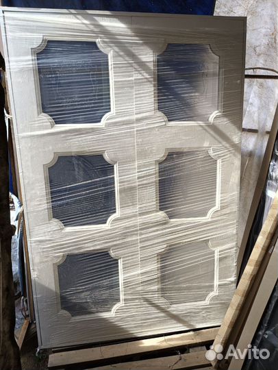 Двери межкомнатные новые и выстовочные
