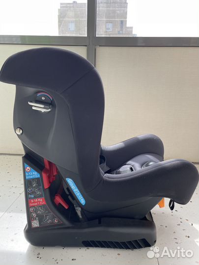 Автокресло Chicco Cosmos (гр. 0+/1)