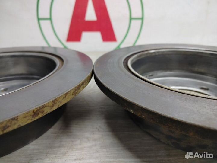 Диск тормозной задний Mitsubishi Lancer 9 CS5W