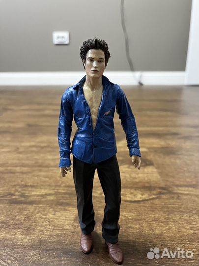 Фигурки neca