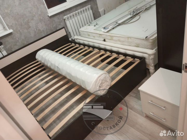 Кровать двухспальная