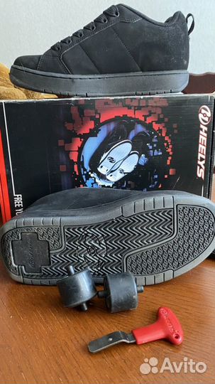 Кроссовки роликовые heelys
