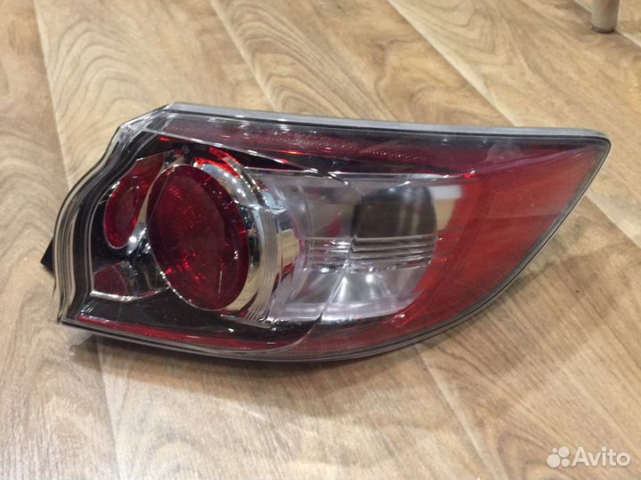 Задний фонарь mazda 3(2008-2013)