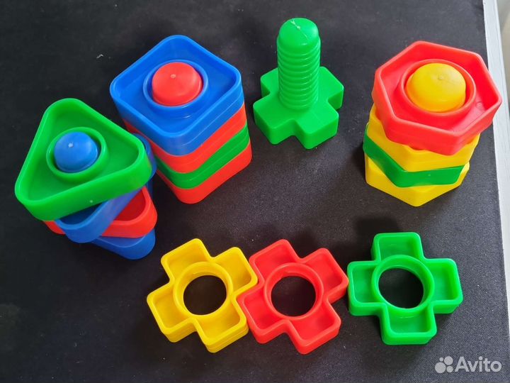 Развивающие игрушки