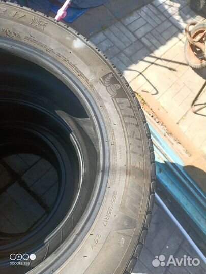 Michelin Latitude Tour HP 235/55 R17