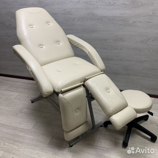 Педикюрное кресло