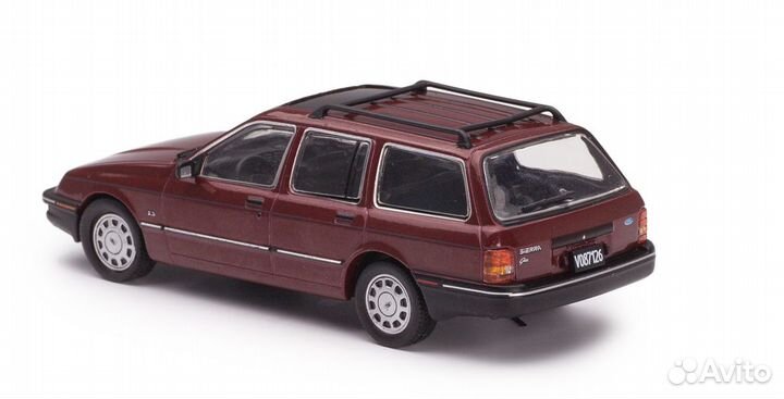 Модель 1:43 Ford Sierra Ghia 1988 универсал