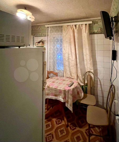 2-к. квартира, 52 м², 1/9 эт.