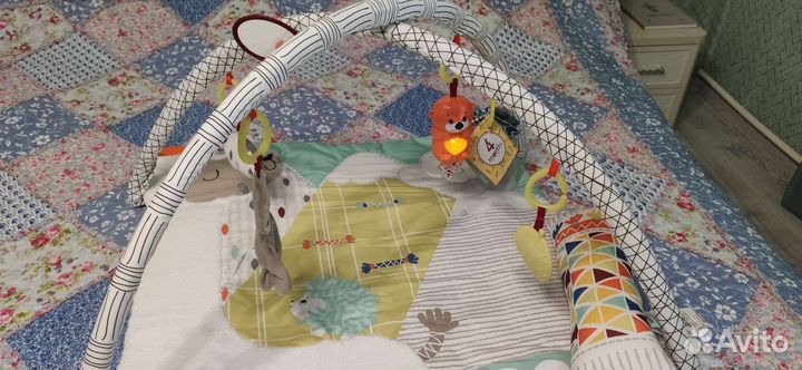 Детский развивающий коврик Fisher-Price гимнастика