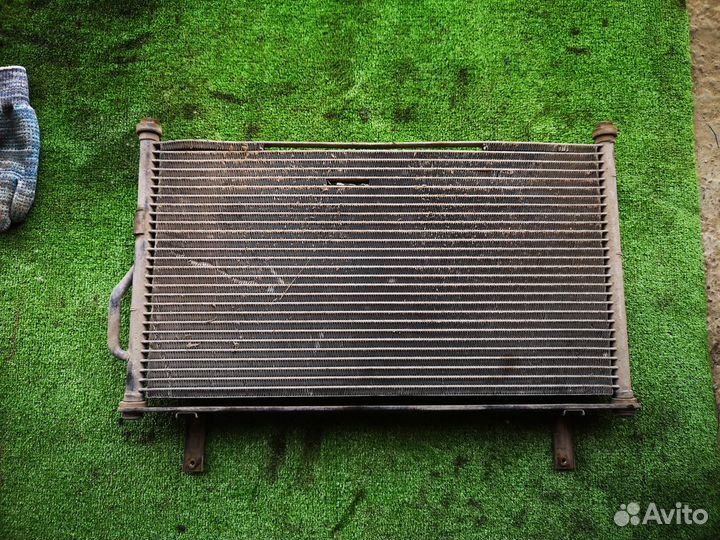 Конденсер радиатор на Honda Crv 1996-2002