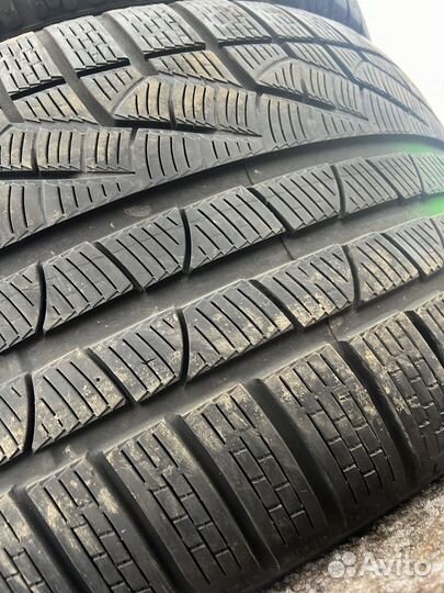 Pirelli Winter Sottozero 240 Serie II 285/35 R20