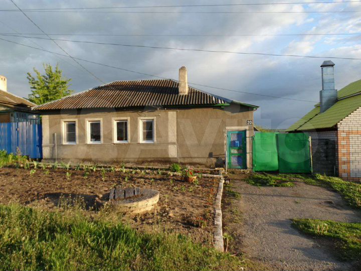 Дом 52 м² на участке 4 сот.